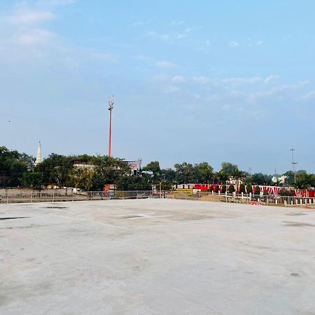 Holidayy Inn Allāhābād Junction 외부 사진