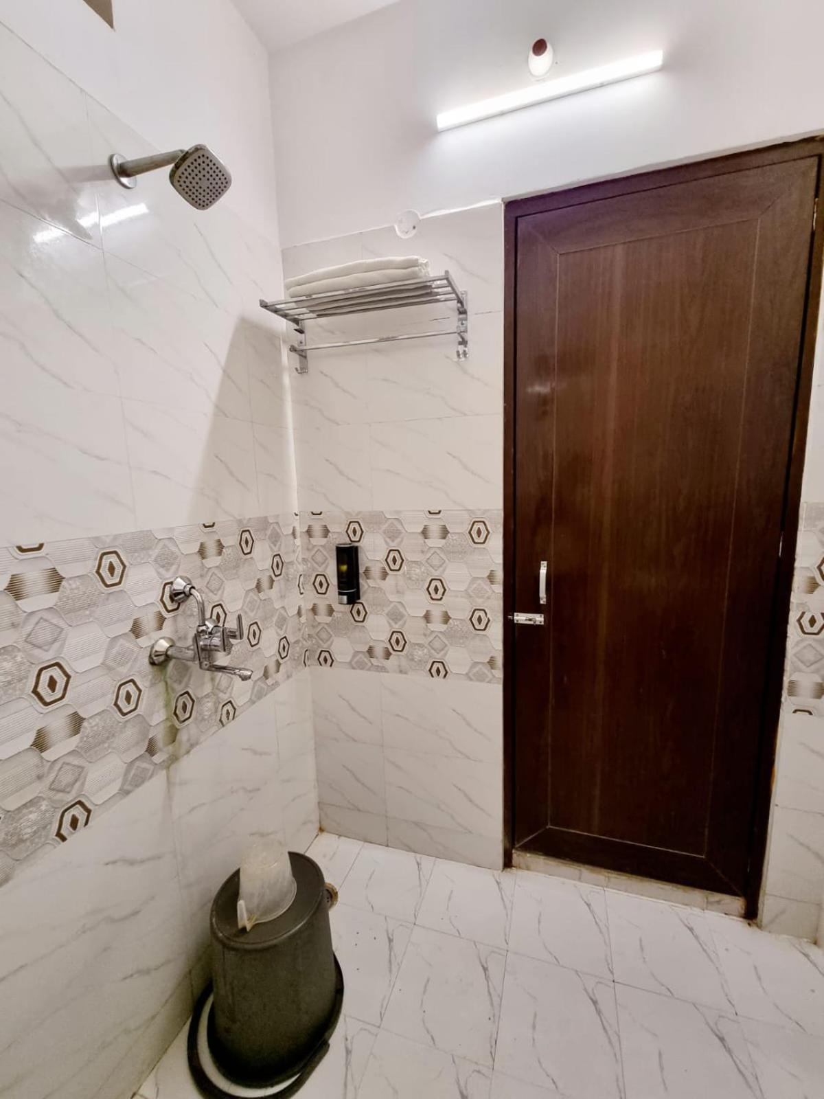 Holidayy Inn Allāhābād Junction 외부 사진