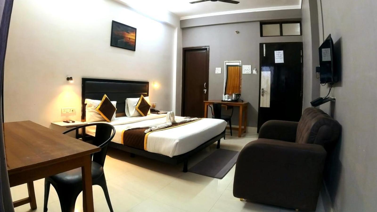 Holidayy Inn Allāhābād Junction 외부 사진