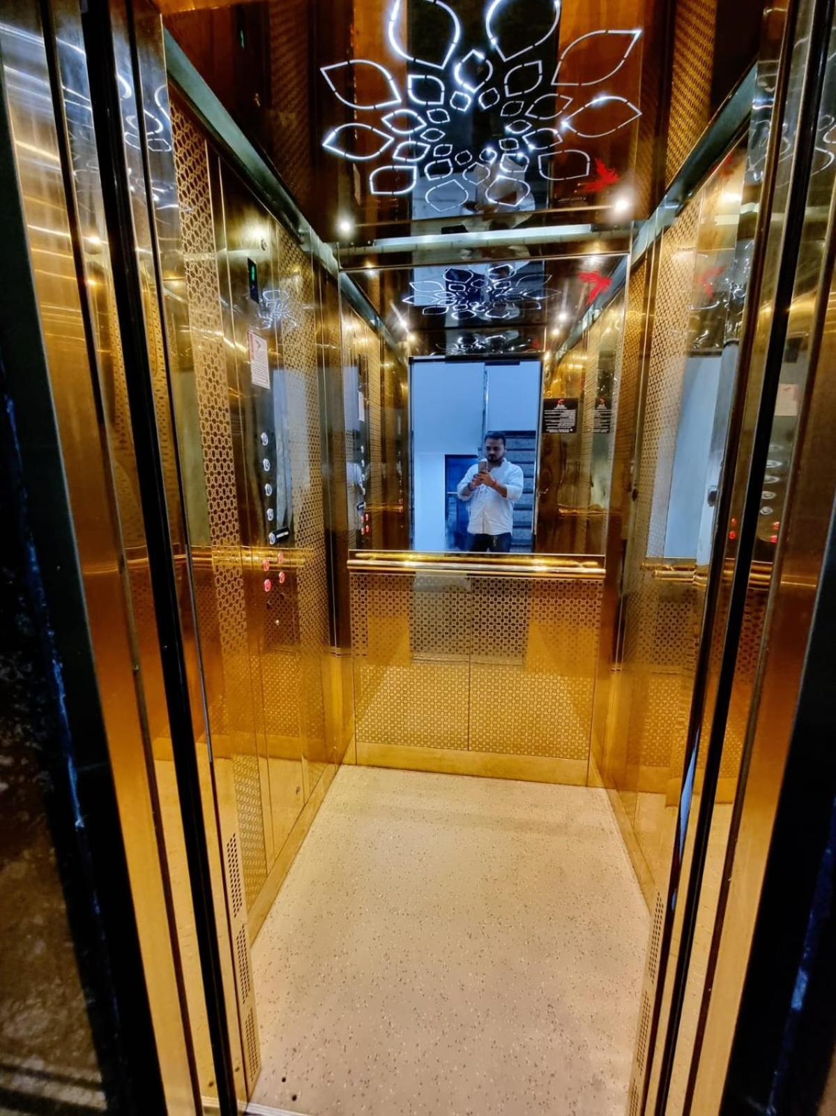 Holidayy Inn Allāhābād Junction 외부 사진